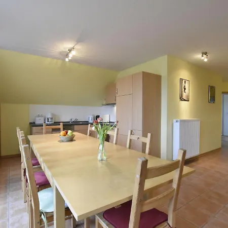 Holiday home 5-bedroom In With Garden Zierow